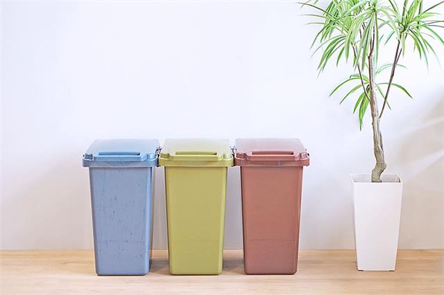 アスクルが販売開始した対馬市の海洋プラ配合ベール３種