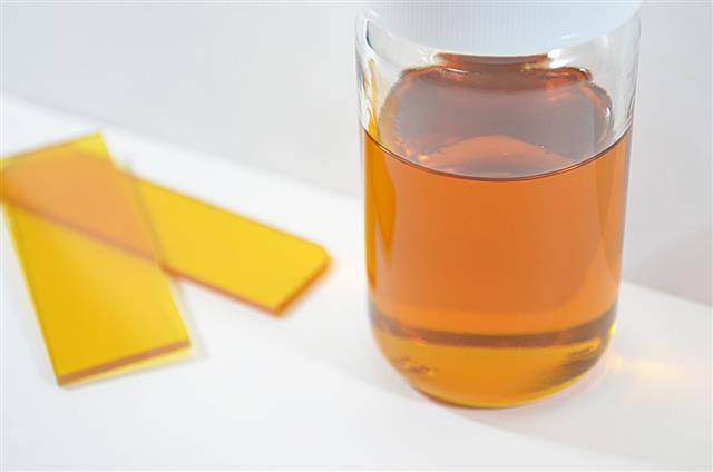 ビスマレイミド樹脂は計４品番を揃える