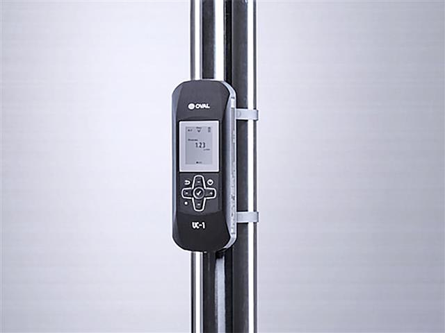 昨秋に発売した超音波流量計「ＵＣ―１」。「正解に計る」技術が生きている