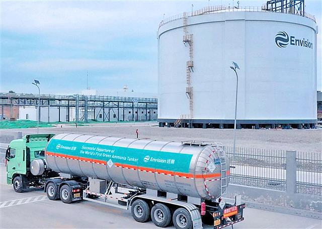 遠景科技（エンビジョン）は今年７月、内モンゴルでグリーンアンモニアの本格生産を開始した