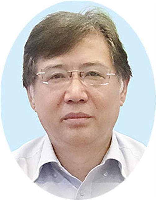 劉英進　執行役員