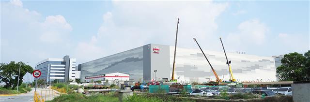 高雄のＦａｂ２２で２ナノメートルプロセスの量産を始める