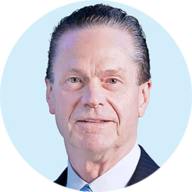 スコット・カルマン　会長