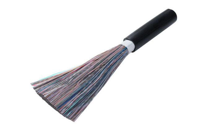 フジクラは７月に世界最高の超多心光ファイバーケーブルを発売